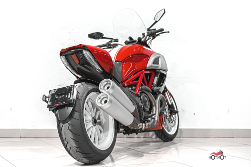 Мотоцикл DUCATI Diavel 2013, Красный фото 7