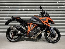 Мотоцикл KTM 1290 Super Duke GT 2022, СЕРЫЙ