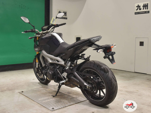 Мотоцикл YAMAHA MT-09 (FZ-09) 2015, ФИОЛЕТОВЫЙ фото 6