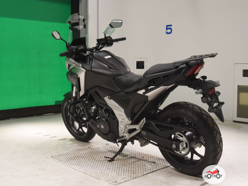 Мотоцикл HONDA NC 750X 2021, Черный фото 6