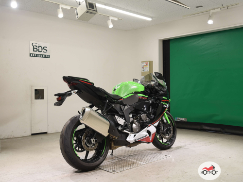 Мотоцикл KAWASAKI ZX-6 Ninja 2021, Зеленый фото 5