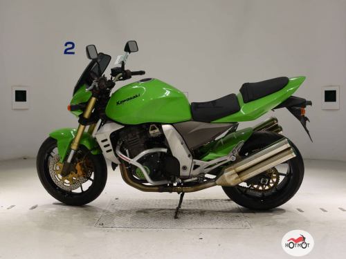 Мотоцикл KAWASAKI Z 1000 2004, Зеленый