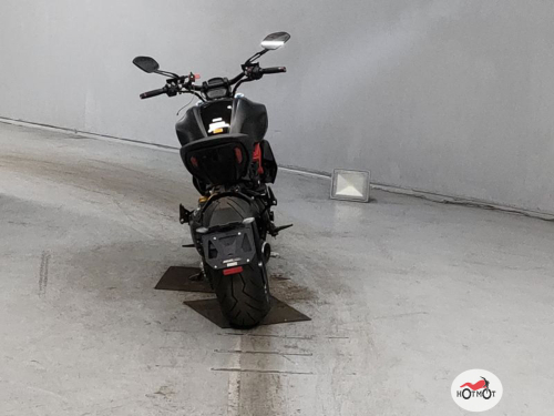 Мотоцикл DUCATI Diavel 2020, Черный фото 3