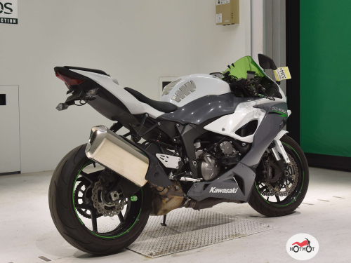 Мотоцикл KAWASAKI ZX-6 Ninja 2021, Белый фото 5