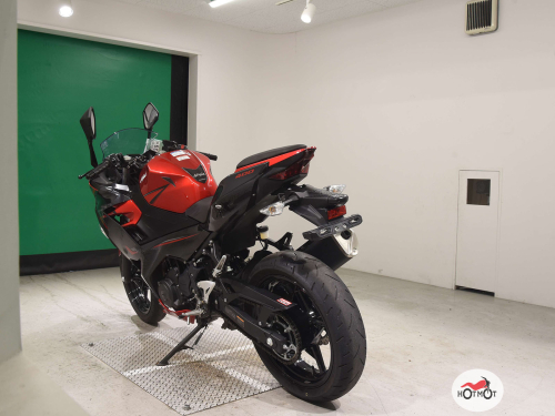 Мотоцикл KAWASAKI Ninja 400 2020, Красный фото 6