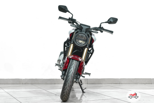 Мотоцикл HONDA CB 300R 2023, Красный фото 5