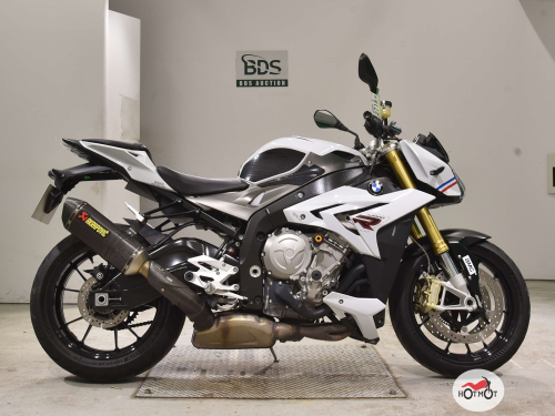 Мотоцикл BMW S 1000 R 2015, белый фото 2