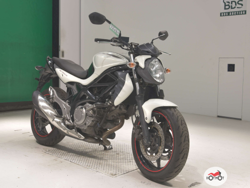 Мотоцикл SUZUKI SFV 650 GLADIUS 2013, БЕЛЫЙ фото 3