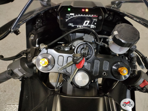 Мотоцикл YAMAHA YZF-R7 2022, черный фото 5