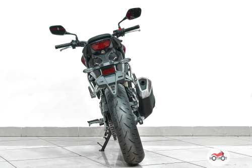Мотоцикл HONDA CB 300R 2023, Красный фото 6