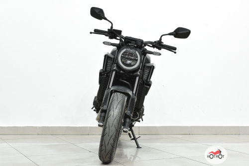 Мотоцикл HONDA CB650R 2023, Черный фото 5