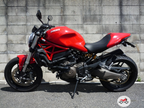 Мотоцикл DUCATI Monster 821 2015, Красный