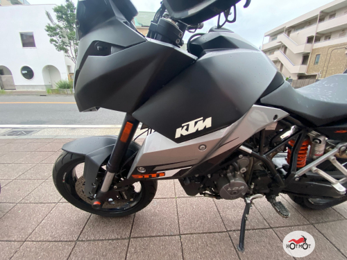 Мотоцикл KTM 990 SMТ 2010, черный фото 4