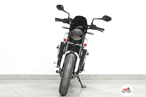Мотоцикл TRIUMPH Trident 660 2022, Белый фото 5