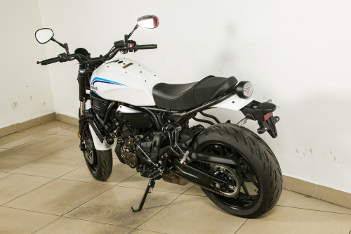 Мотоцикл YAMAHA XSR700 2023, Белый фото 8