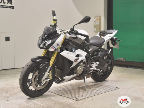 Мотоцикл BMW S 1000 R 2015, белый фото 4