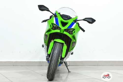 Мотоцикл KAWASAKI Ninja ZX-6R ABS 2024, Зеленый фото 5