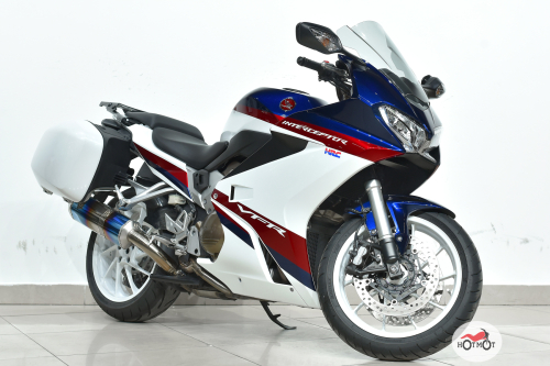 Мотоцикл HONDA VFR 800 2019, Белый