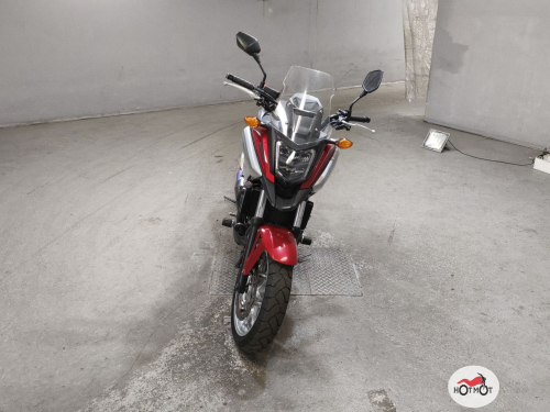 Мотоцикл HONDA NC 750X 2016, Красный фото 3