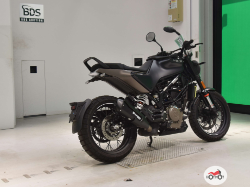 Мотоцикл Husqvarna Vitpilen 401 2022, Черный фото 5