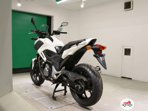 Мотоцикл HONDA NC 700X 2013, белый фото 6