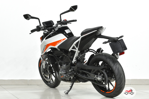 Мотоцикл KTM 390 Duke 2022, БЕЛЫЙ фото 8