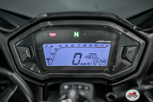 Мотоцикл HONDA CBR 400R 2013, Черный фото 9