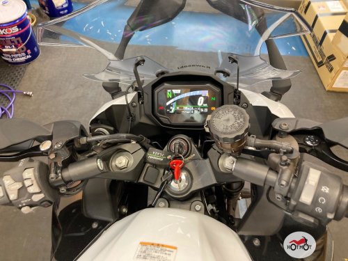 Мотоцикл KAWASAKI Ninja 1000 2020, Белый фото 3