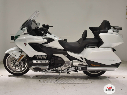 Мотоцикл HONDA GL 1800 2018, Белый