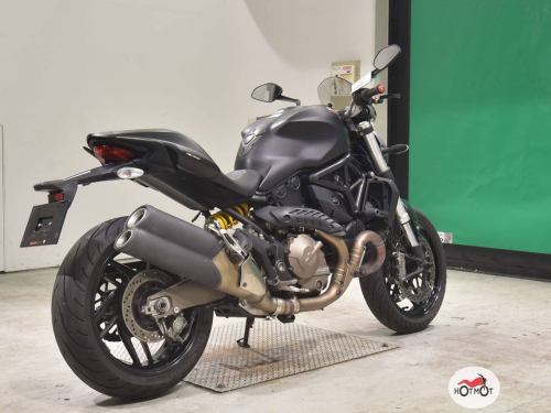 Мотоцикл DUCATI Monster 821 2015, черный фото 5