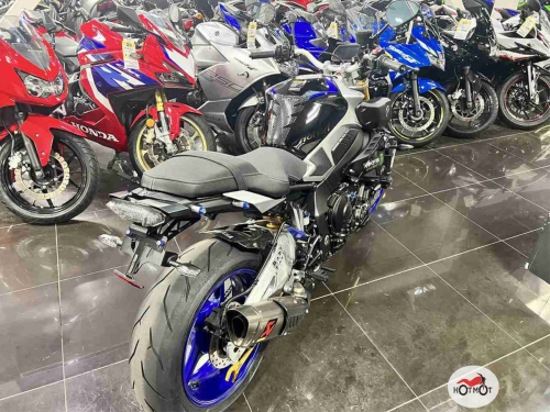 Мотоцикл YAMAHA MT-10 2018, серый фото 7