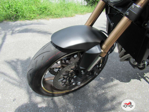Мотоцикл HONDA CB 650R 2022, Черный фото 8