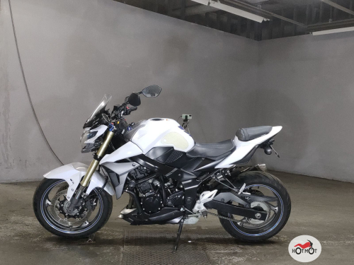 Мотоцикл SUZUKI GSR 750 2013, Белый