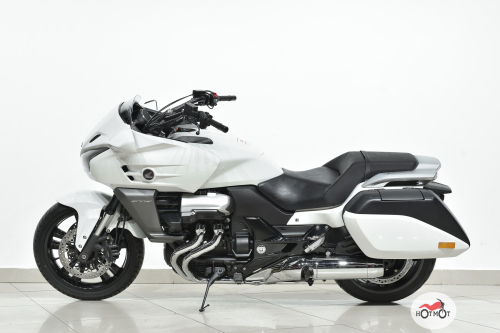 Мотоцикл HONDA CTX 1300 2016, Белый фото 4