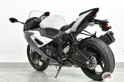 Мотоцикл KAWASAKI ZX-6 Ninja 2021, белый фото 8