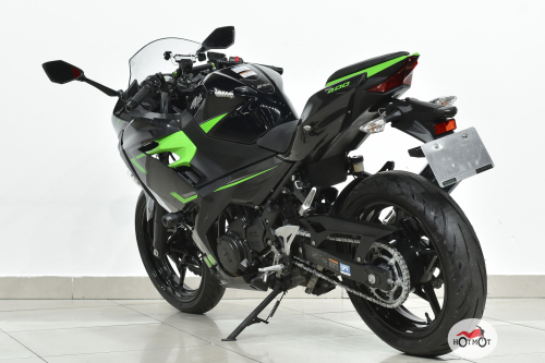Мотоцикл KAWASAKI Ninja 400 2019, Черный фото 8