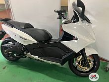 Скутер GILERA GP800 2013, белый