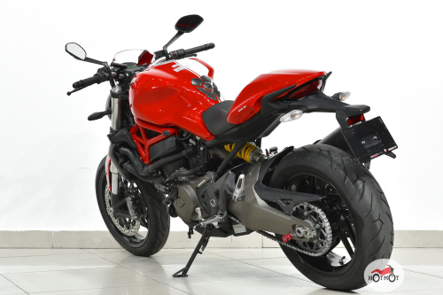 Мотоцикл DUCATI Monster 821 2016, Красный фото 8