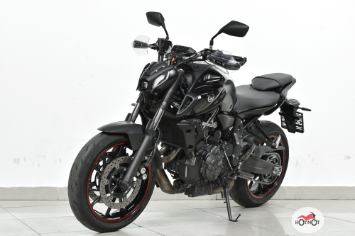 Мотоцикл YAMAHA MT-07 (FZ-07) 2022, черный фото 2