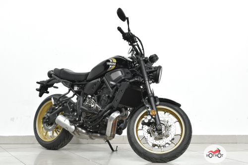 Мотоцикл YAMAHA XSR700 2023, черный