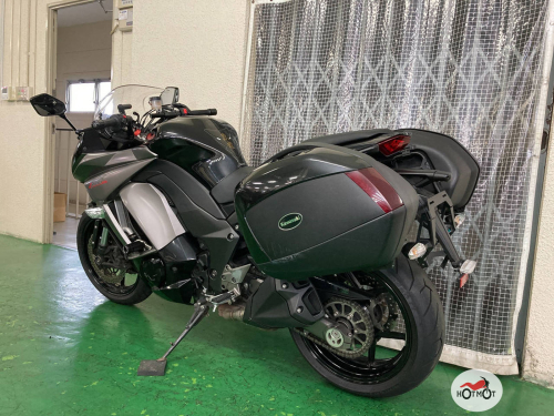 Мотоцикл KAWASAKI Z 1000SX 2015, черный фото 4