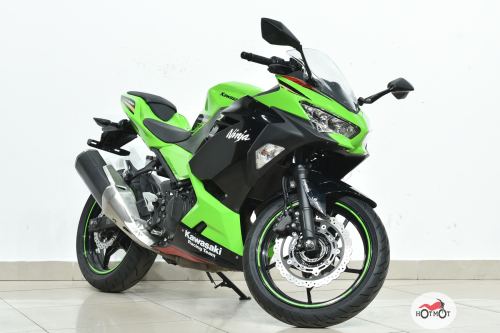 Мотоцикл KAWASAKI Ninja 400-2 2020, Зеленый