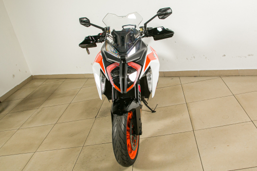 Мотоцикл KTM 1290 Super Duke GT 2019, Черный фото 6