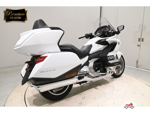 Мотоцикл HONDA GL 1800 2018, белый фото 5