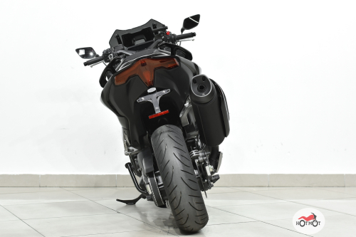 Скутер YAMAHA T-MAX 560 2023, Черный фото 6