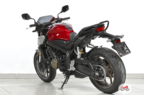 Мотоцикл HONDA CB 650R 2020, Красный фото 8