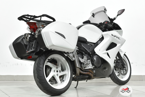 Мотоцикл HONDA VFR 800 2009, Белый фото 7