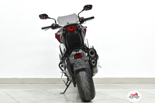 Мотоцикл HONDA CB1000R-2 2019, Красный фото 6