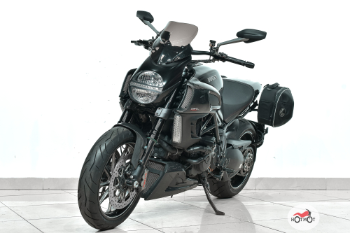 Мотоцикл DUCATI Diavel Carbon 2011, Черный фото 2