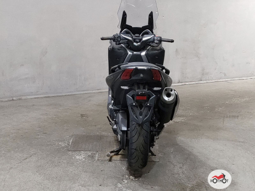 Скутер YAMAHA TMAX 2017, Черный фото 4